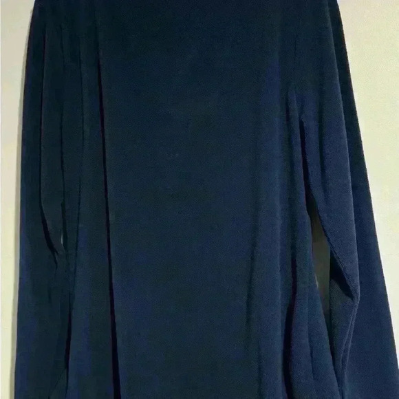 Women’s size 16 Universal Threads green jumpsuit NWT - Picture 3 of 3